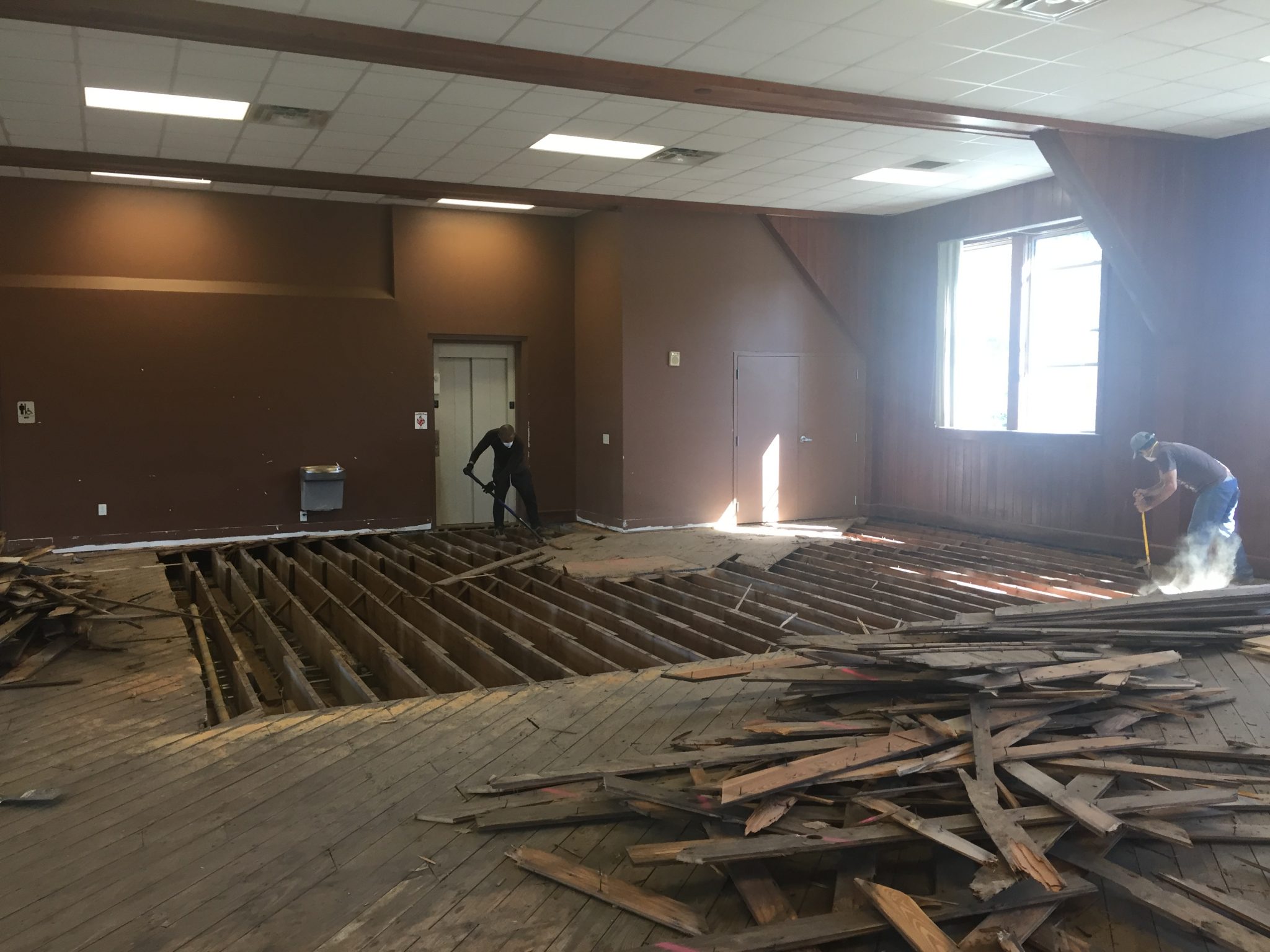 subfloor-demo-near-elevator-3